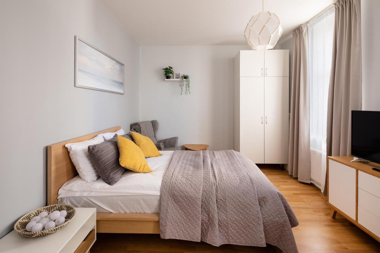 Residential Barona Apartments In Riga Centre Zewnętrze zdjęcie